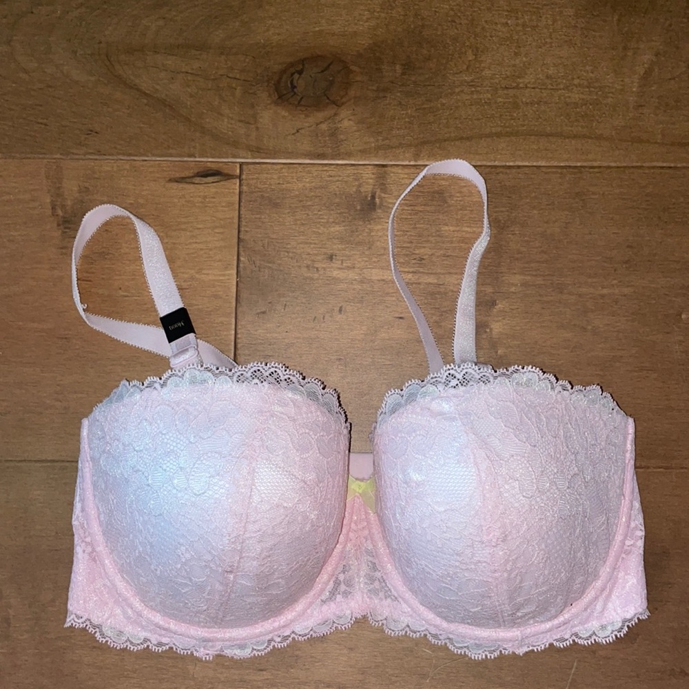 Victoria’s Secret Pink Lace Dream Angels Multi-Way Size 34DDD